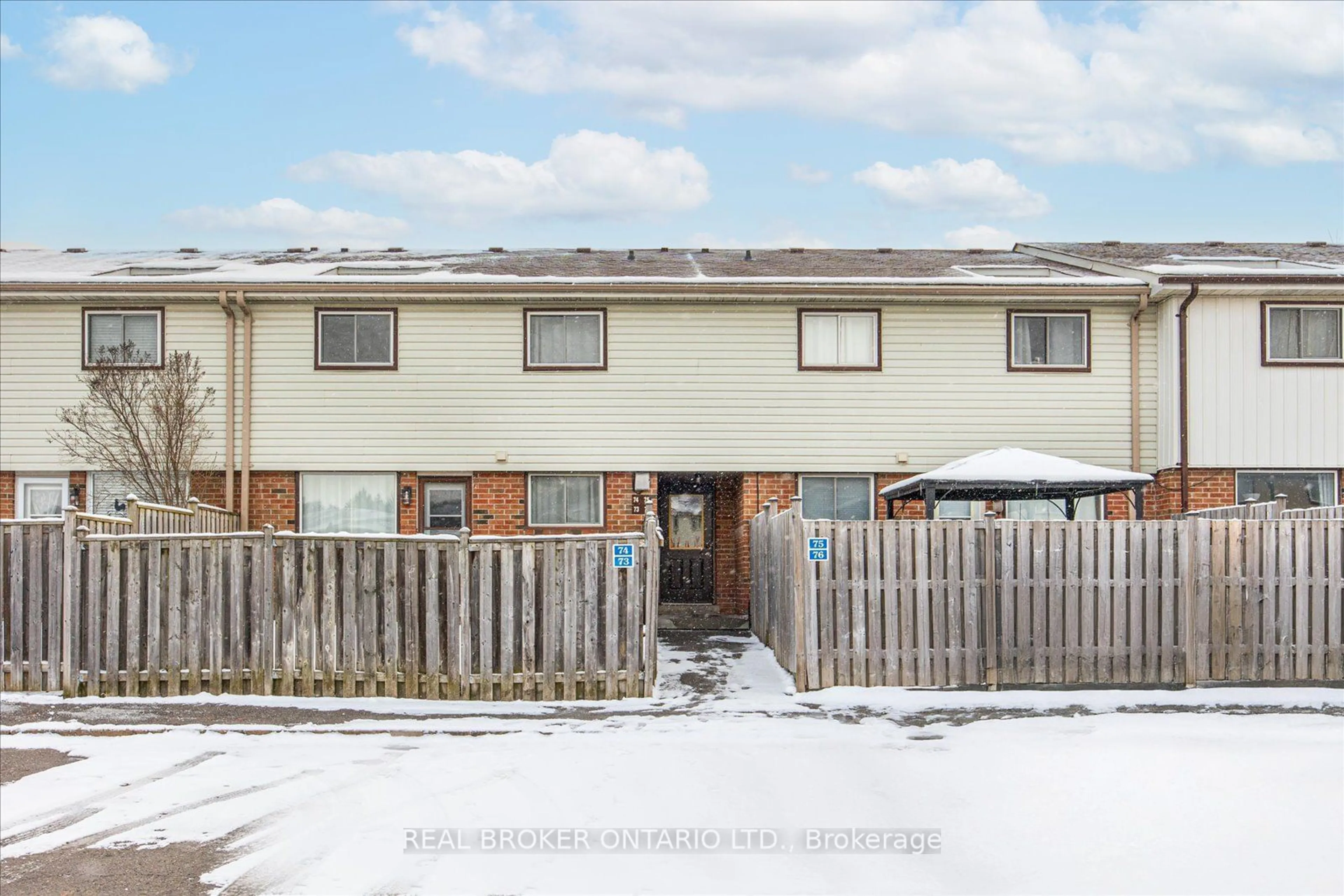 Unknown for 120 Nonquon Rd #74, Oshawa Ontario L1G 7E6