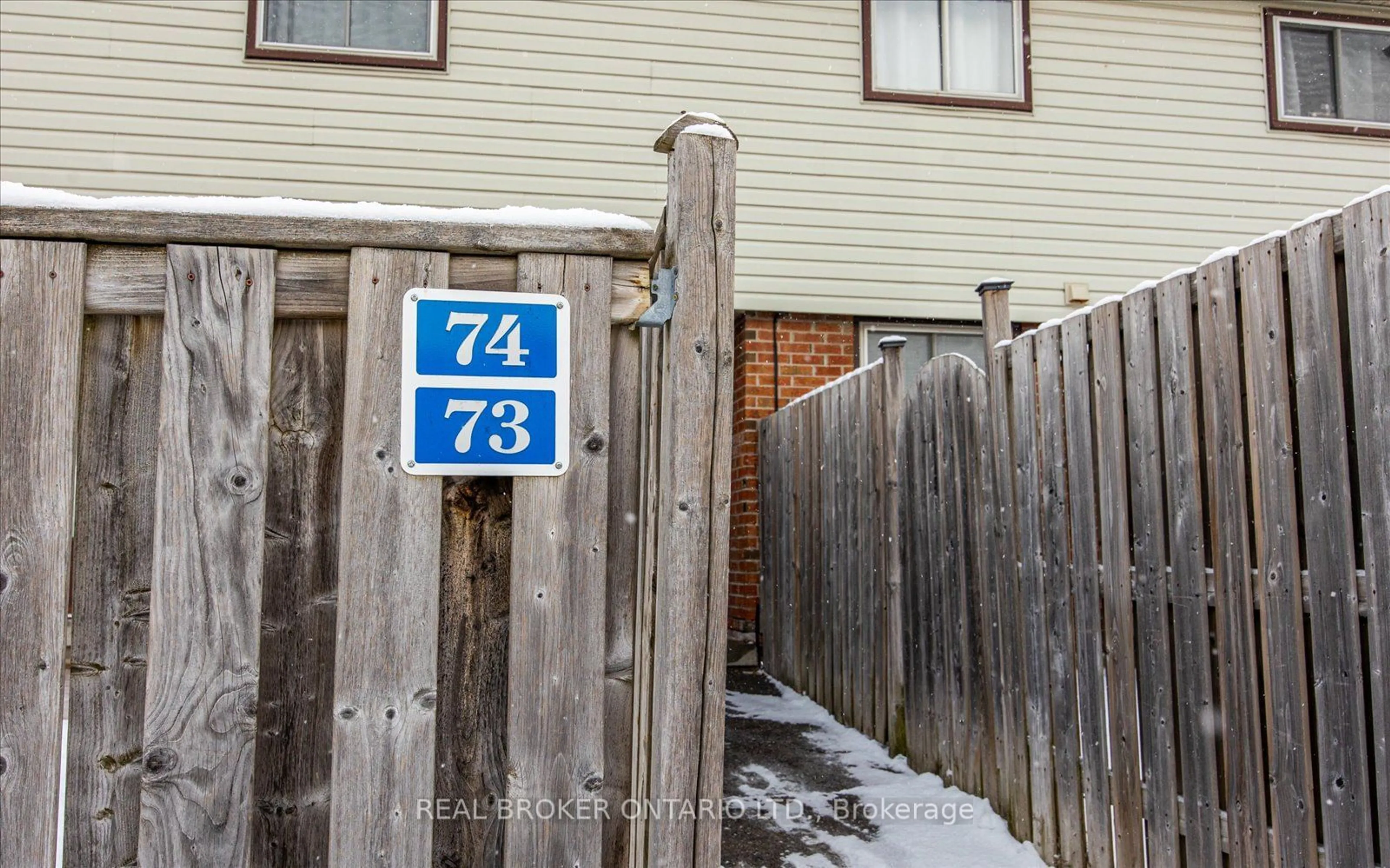 Unknown for 120 Nonquon Rd #74, Oshawa Ontario L1G 7E6