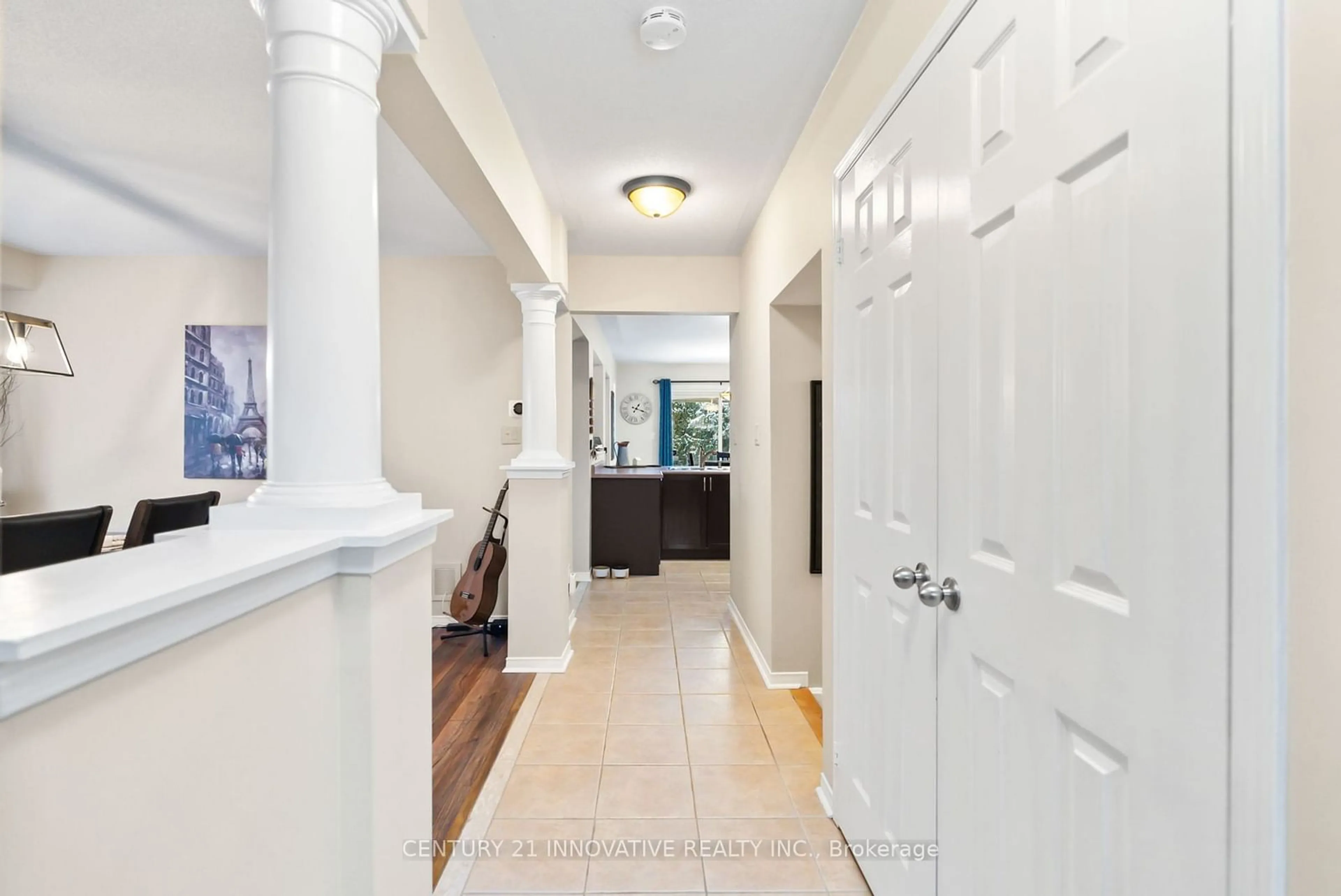 Indoor entryway for 1186 Tall Pine Ave, Oshawa Ontario L1K 2X7