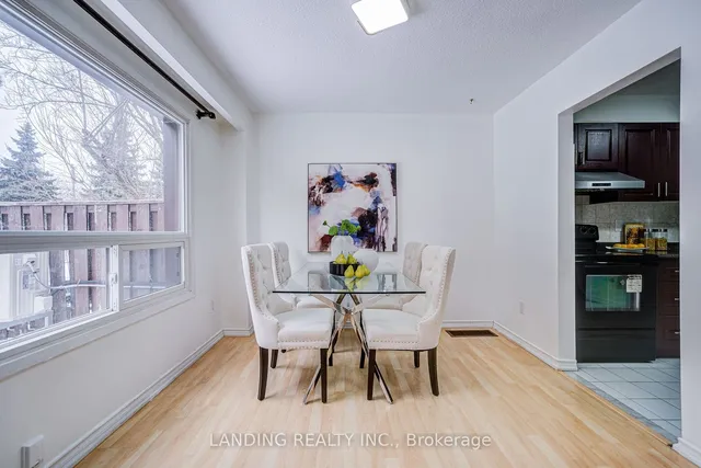 Additional property image - 210 Sprucewood Crt