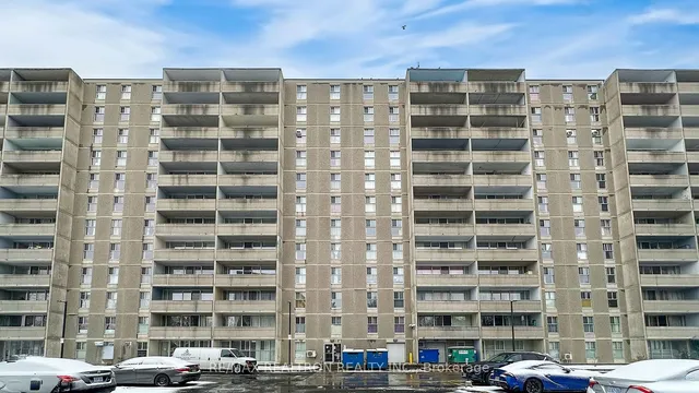 Additional property image - 2 Glamorgan Ave Unit 605