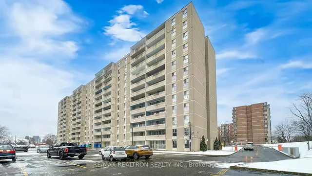 Additional property image - 2 Glamorgan Ave Unit 605