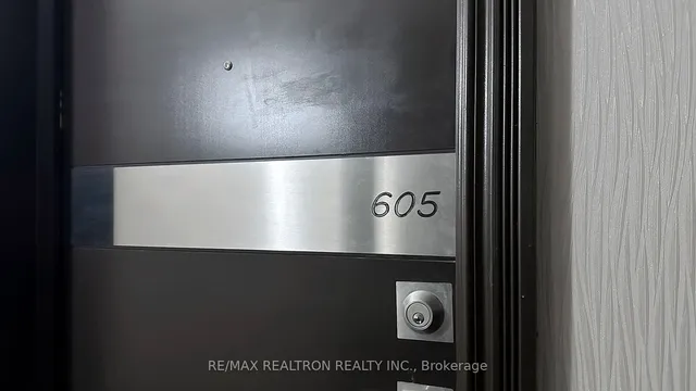 Additional property image - 2 Glamorgan Ave Unit 605
