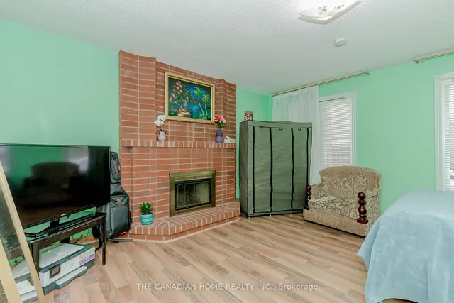 Additional property image - 104 BURNT BARK Dr