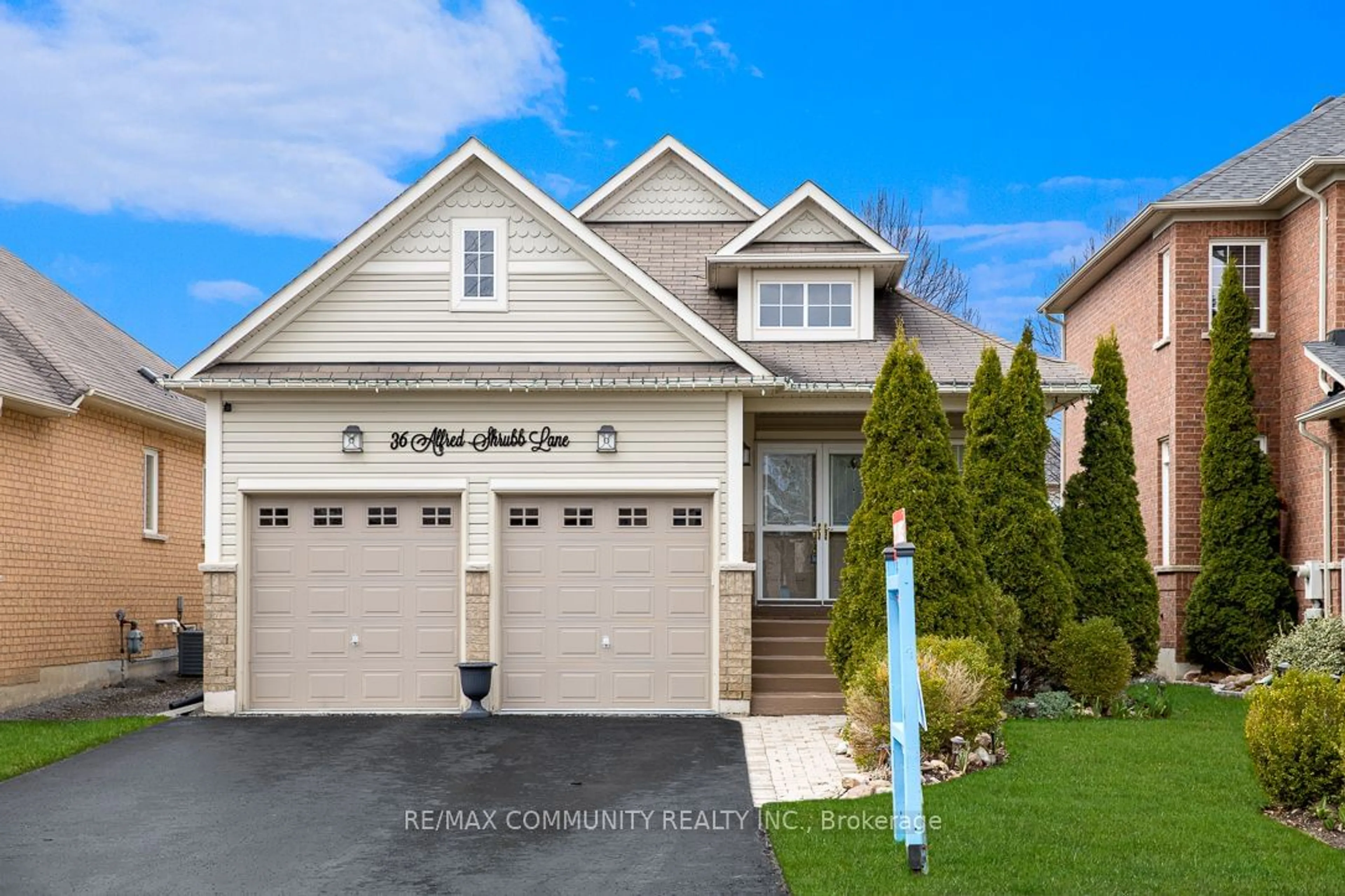 Home with vinyl exterior material, street for 36 Alfred Shrubb Lane, Clarington Ontario L1C 0B2