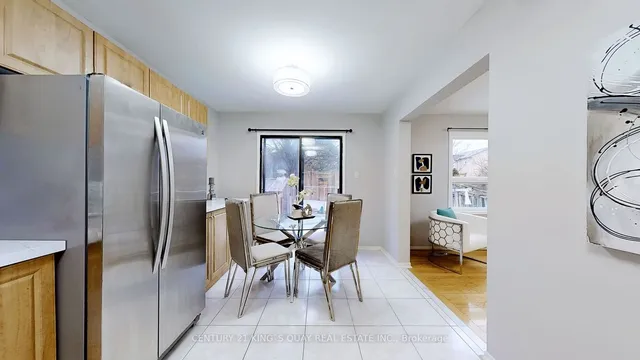 Additional property image - 77 Roxanne Cres