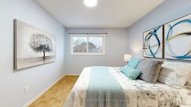 Additional property image - 77 Roxanne Cres