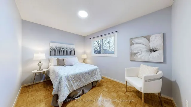 Additional property image - 77 Roxanne Cres