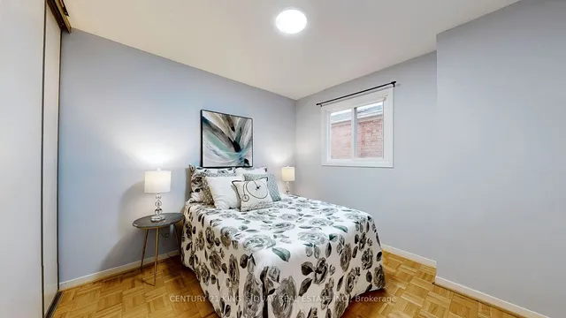 Additional property image - 77 Roxanne Cres