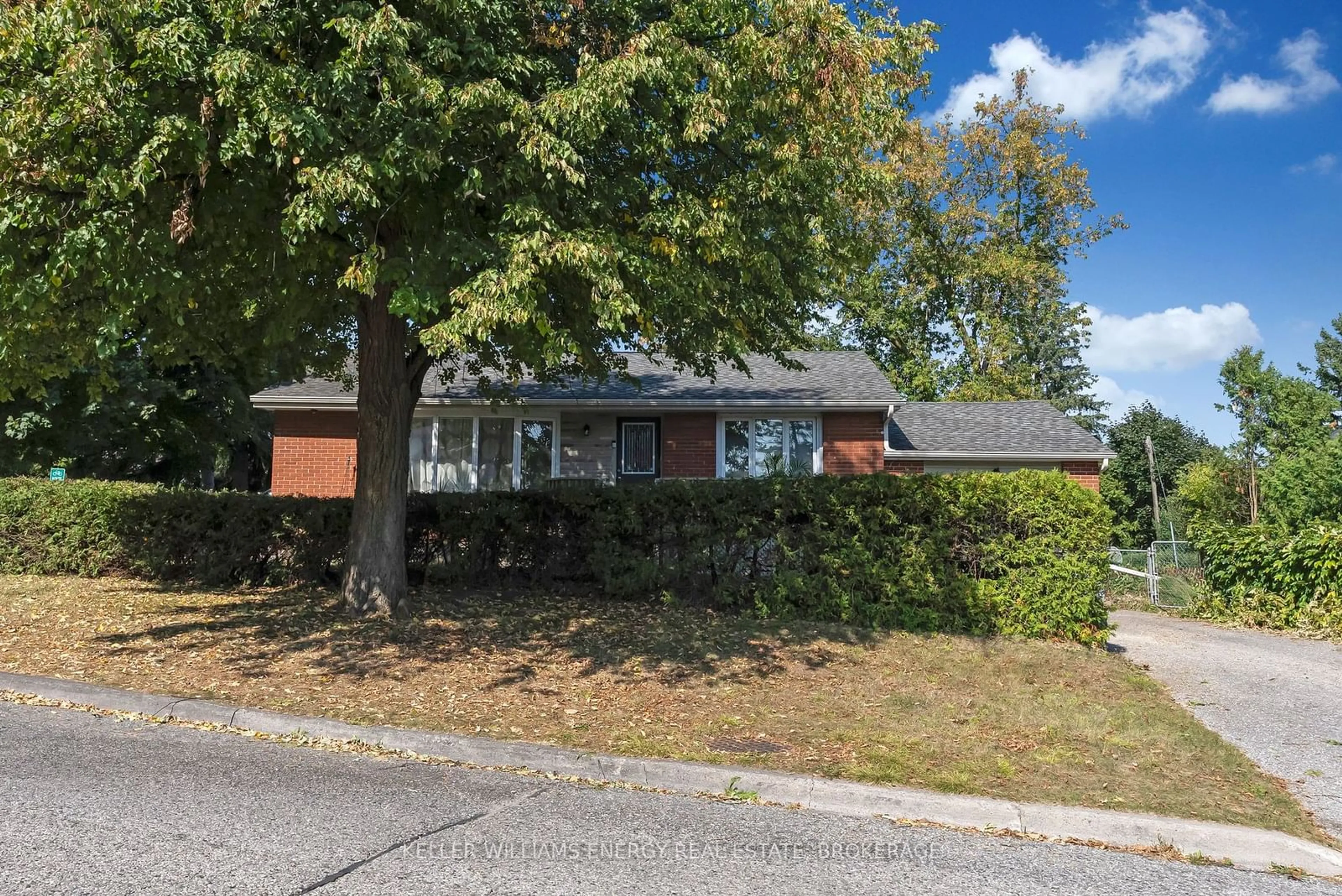 Home with brick exterior material, street for 33 Beatty Rd, Ajax Ontario L1S 1Z1