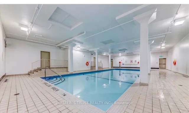 Additional property image - 100 Prudential Dr Unit 610