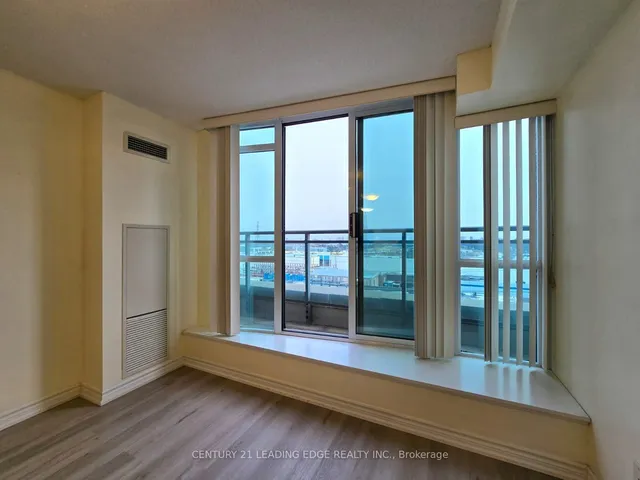 Additional property image - 2020 Mcnicoll Ave Unit 712