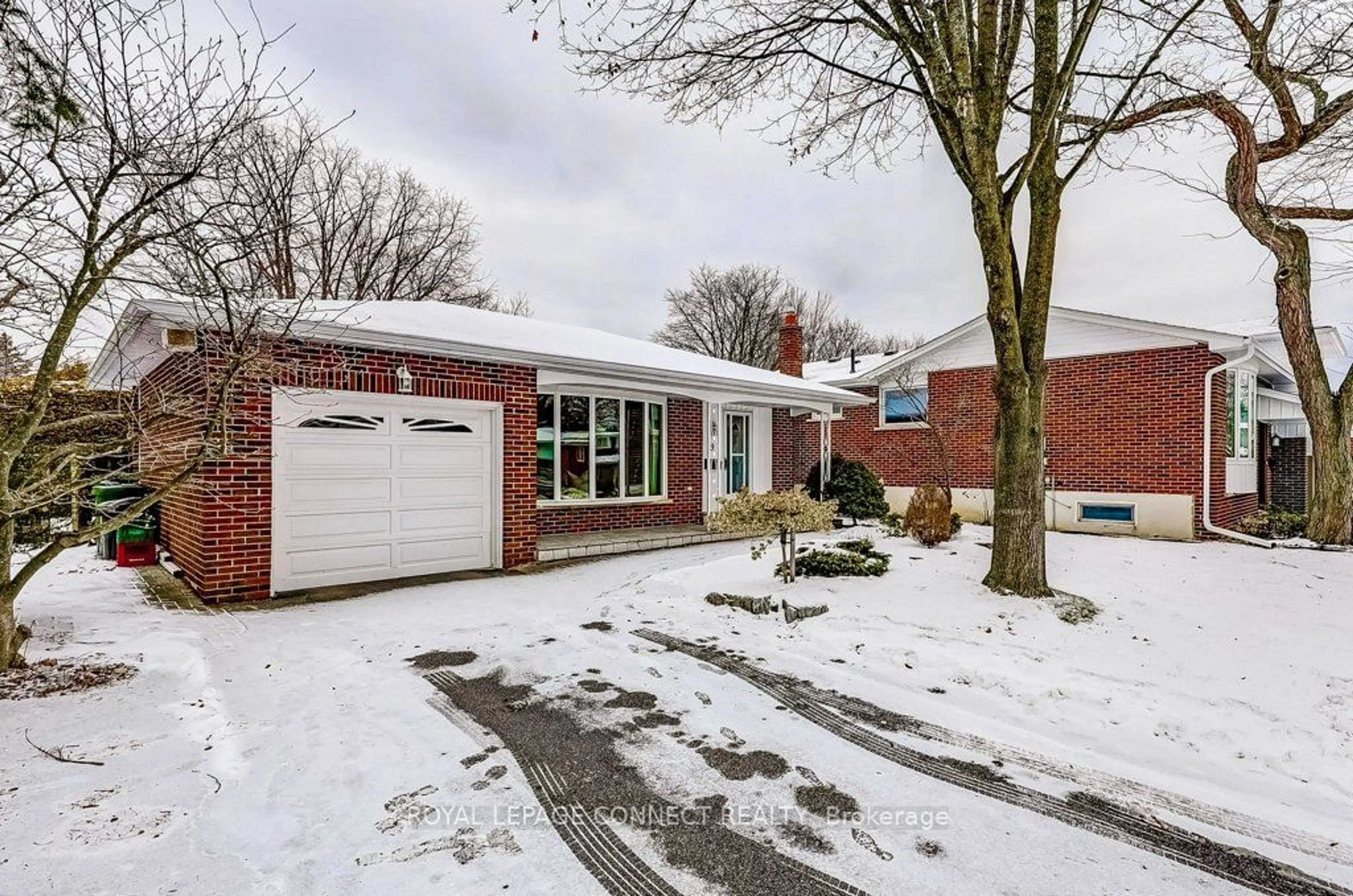 Home with brick exterior material, street for 19 Rodarick Dr, Toronto Ontario M1C 1W4