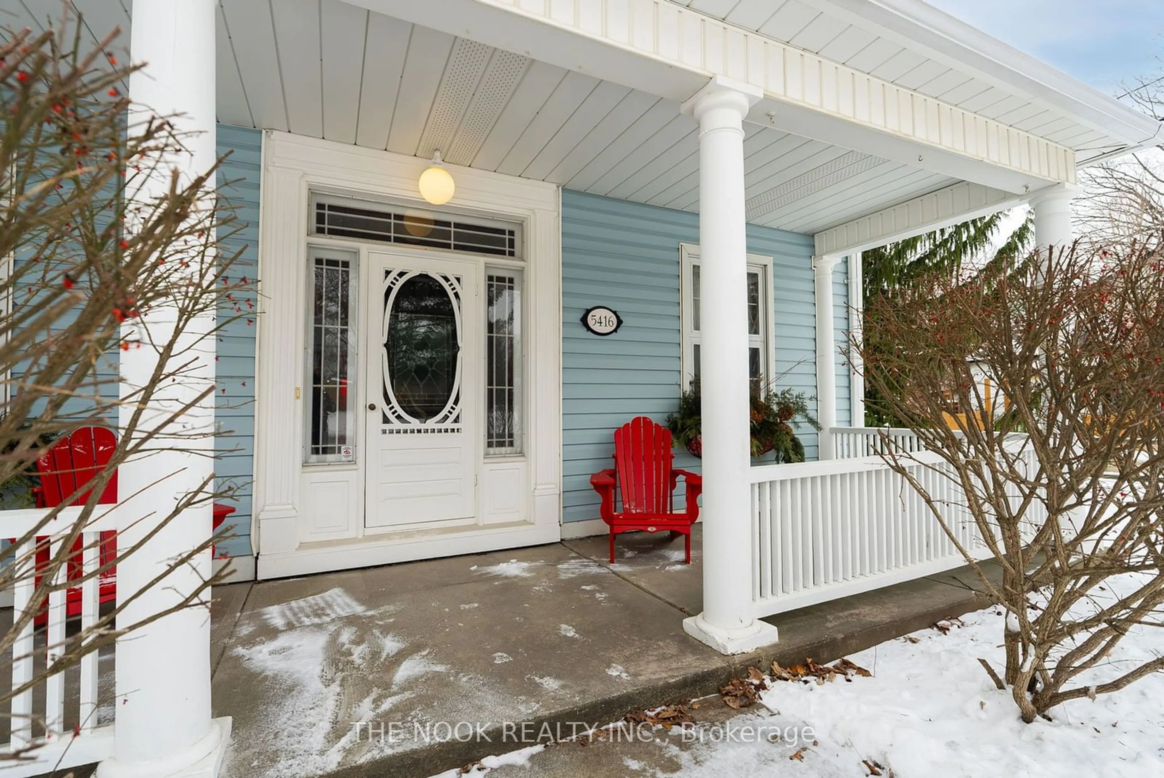 Indoor entryway for 5416 Old Scugog Rd, Clarington Ontario L0B 1J0