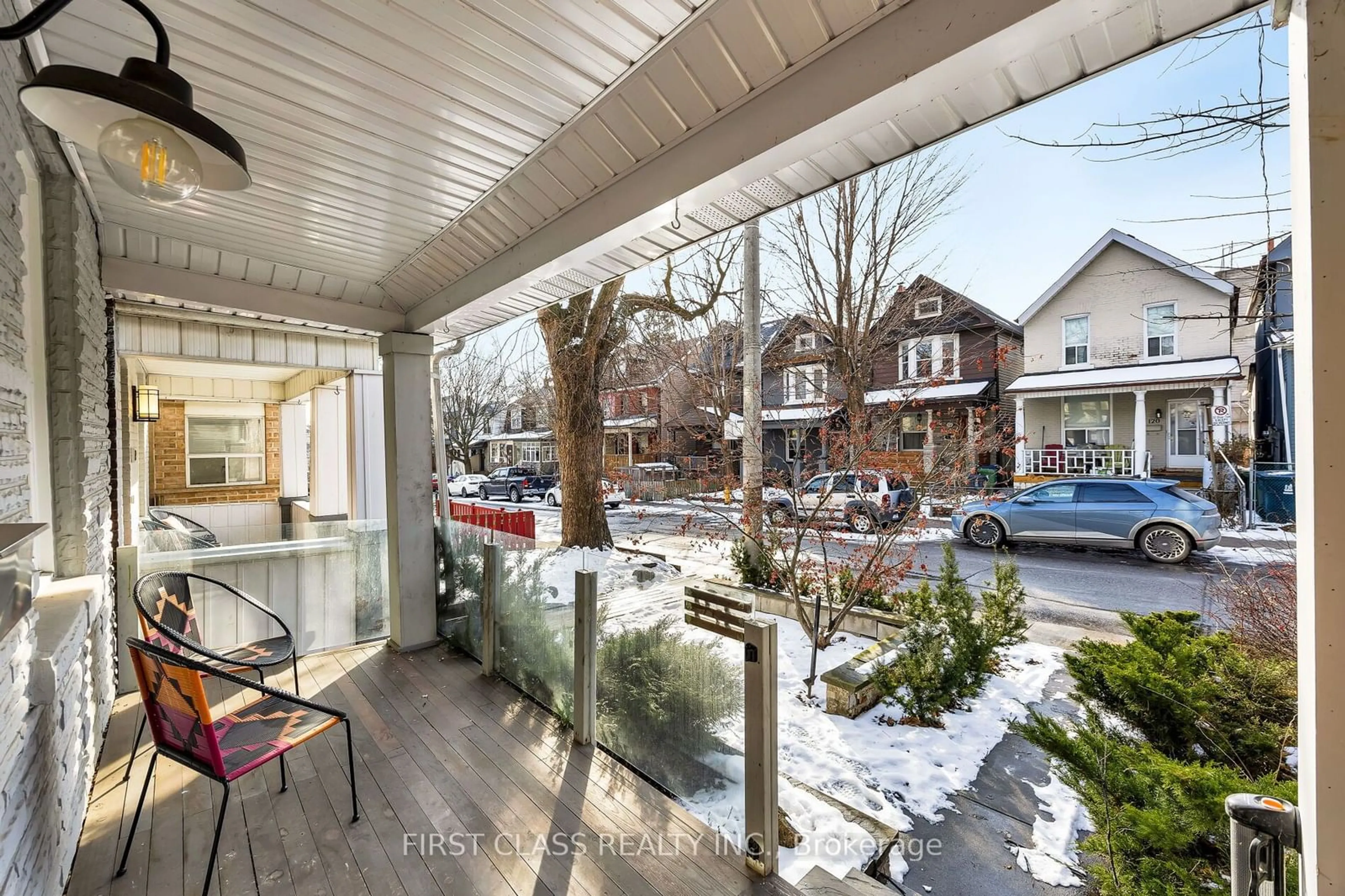 Patio, street for 121 Galt Ave, Toronto Ontario M4M 2Z4