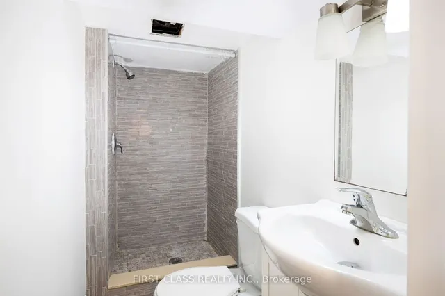 Additional property image - 121 Galt Ave