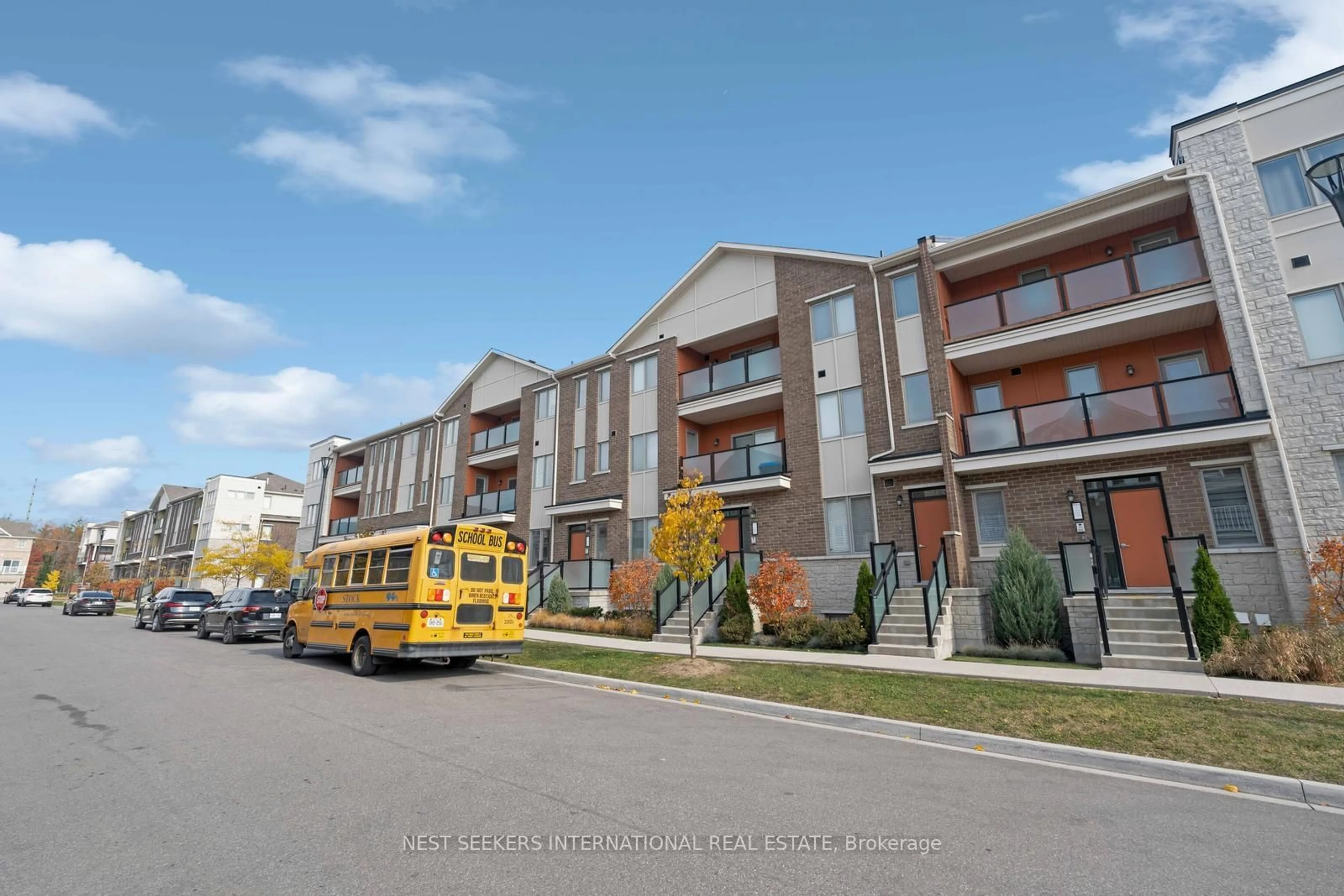 Unknown for 1148 Dragonfly Ave #104, Pickering Ontario L1X 0H5