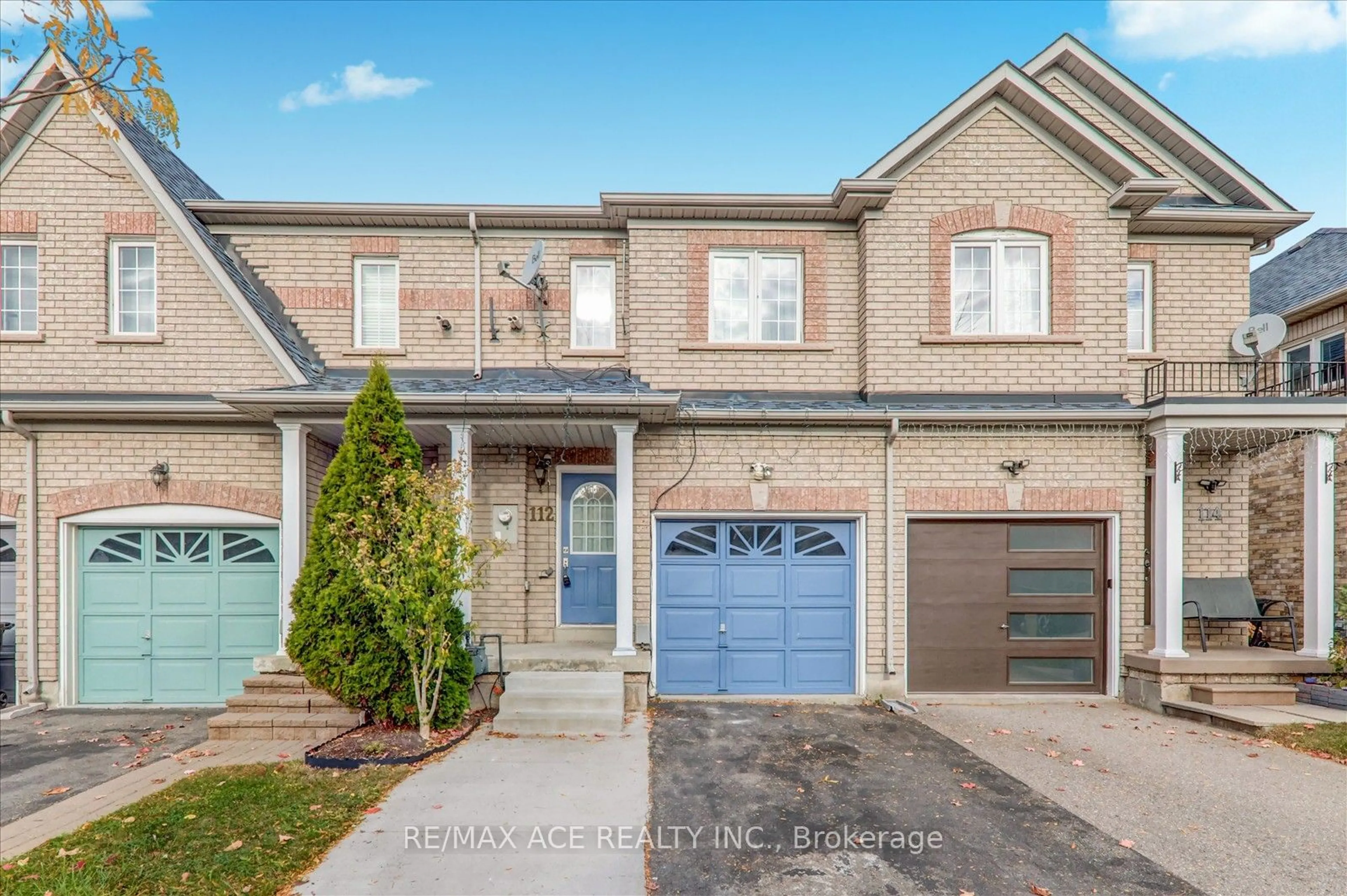 Home with brick exterior material, street for 112 Pinery Tr, Toronto Ontario M1B 6C1