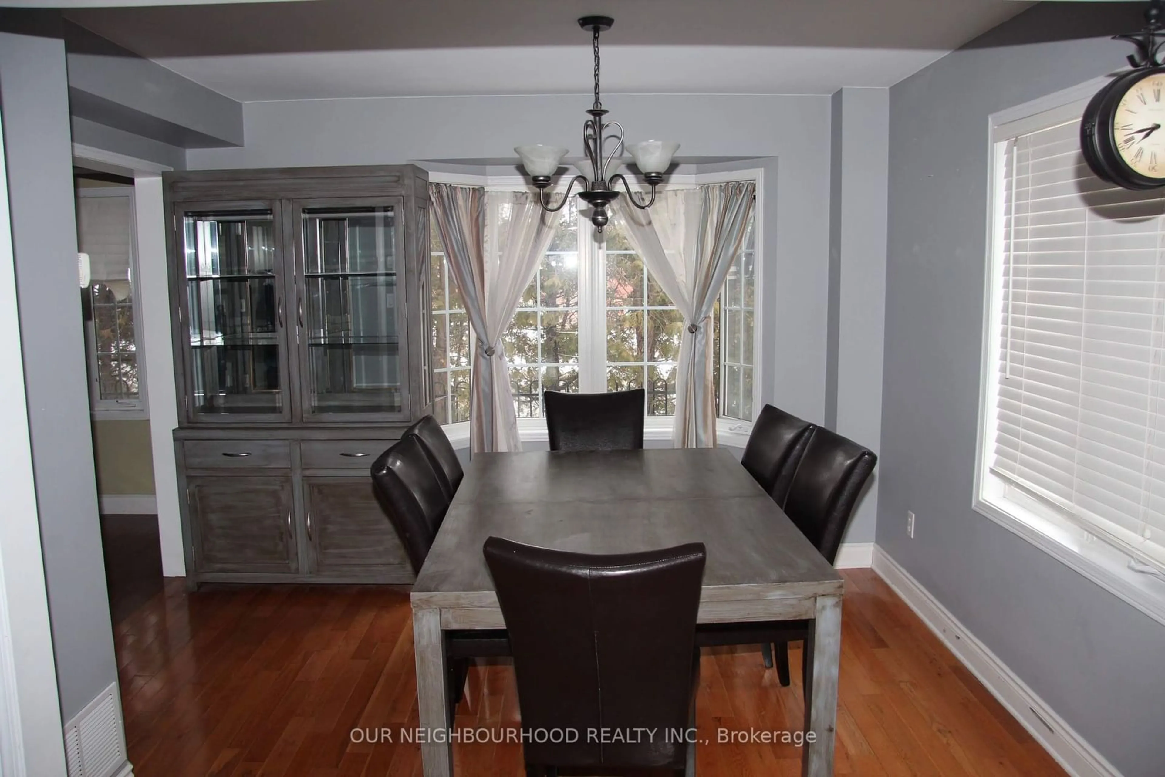 Dining room, unknown for 2341 Clearside Crt, Pickering Ontario L1X 2V1