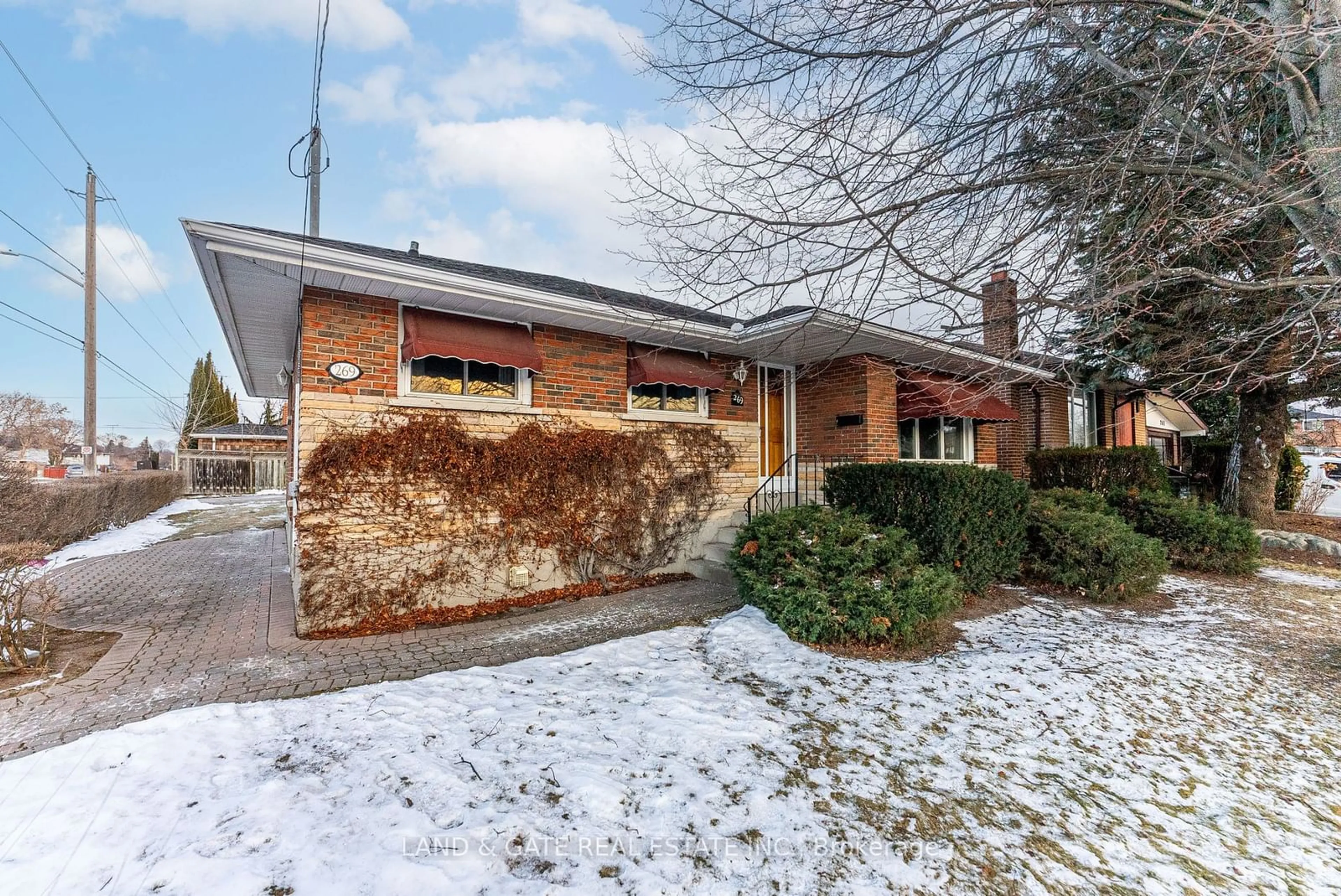 Home with brick exterior material, street for 269 Dover St, Oshawa Ontario L1G 6G5