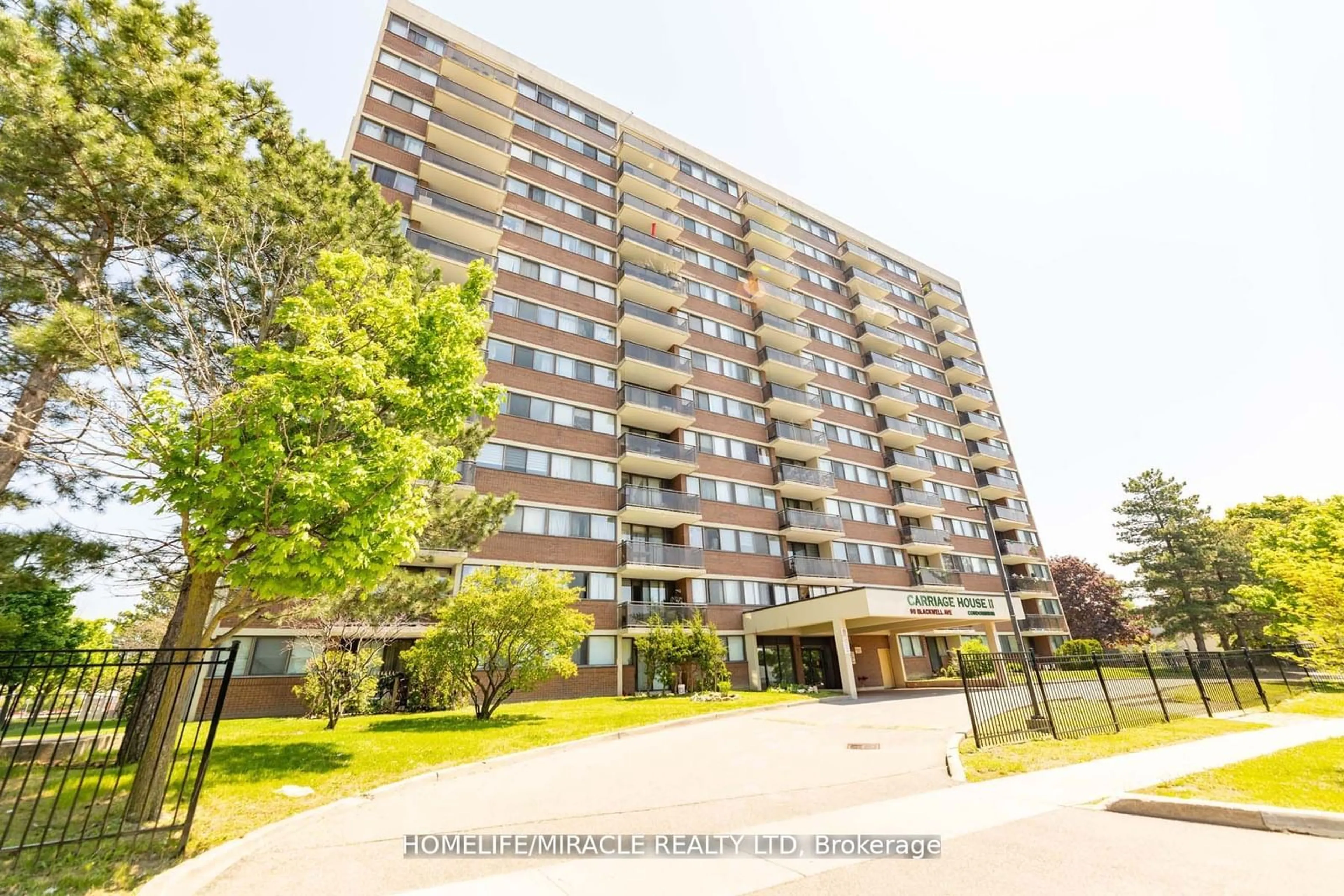 A pic from outside/outdoor area/front of a property/back of a property/a pic from drone, building for 99 Blackwell Ave #1108, Toronto Ontario M1B 3R5