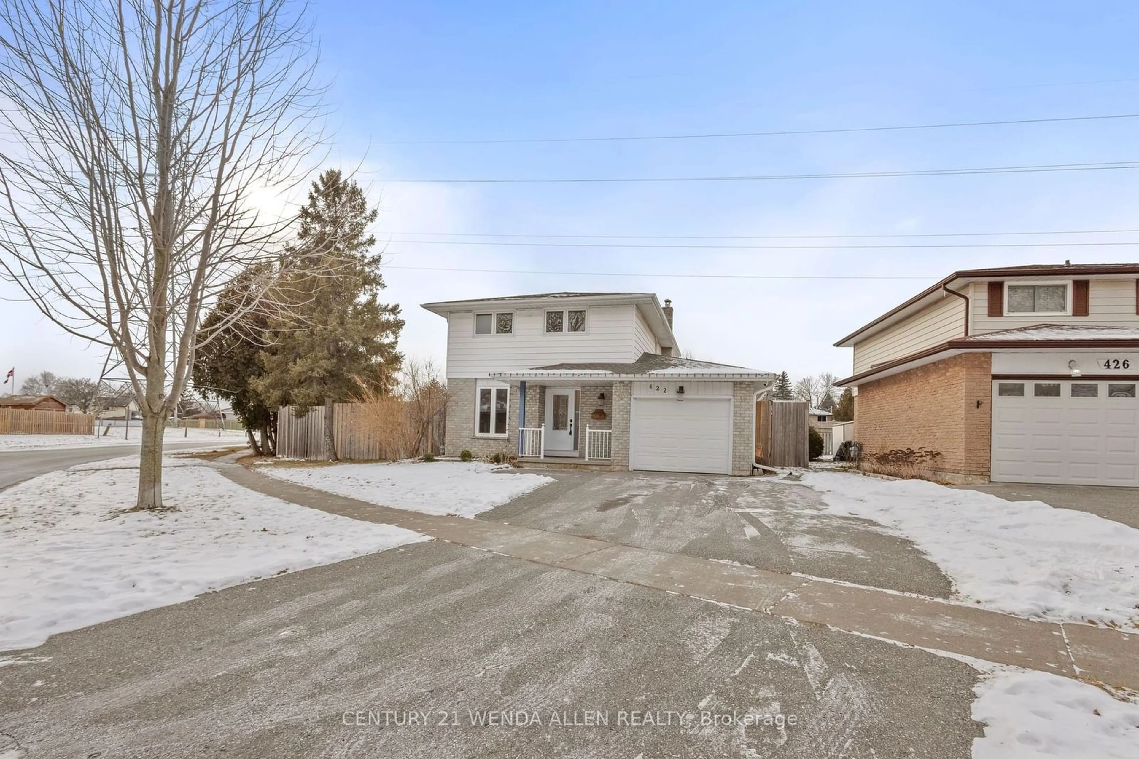 Unknown for 422 Charrington Ave, Oshawa Ontario L1G 7B2