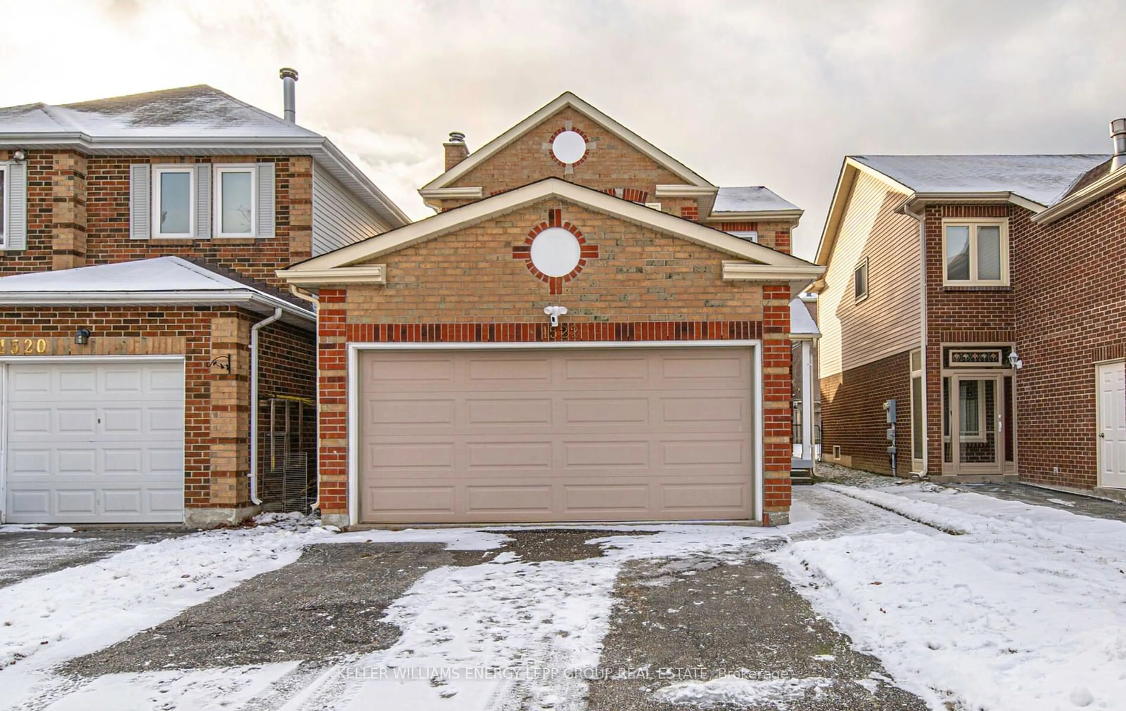 Home with brick exterior material, street for 1522 Falconcrest Dr, Pickering Ontario L1V 4Z1