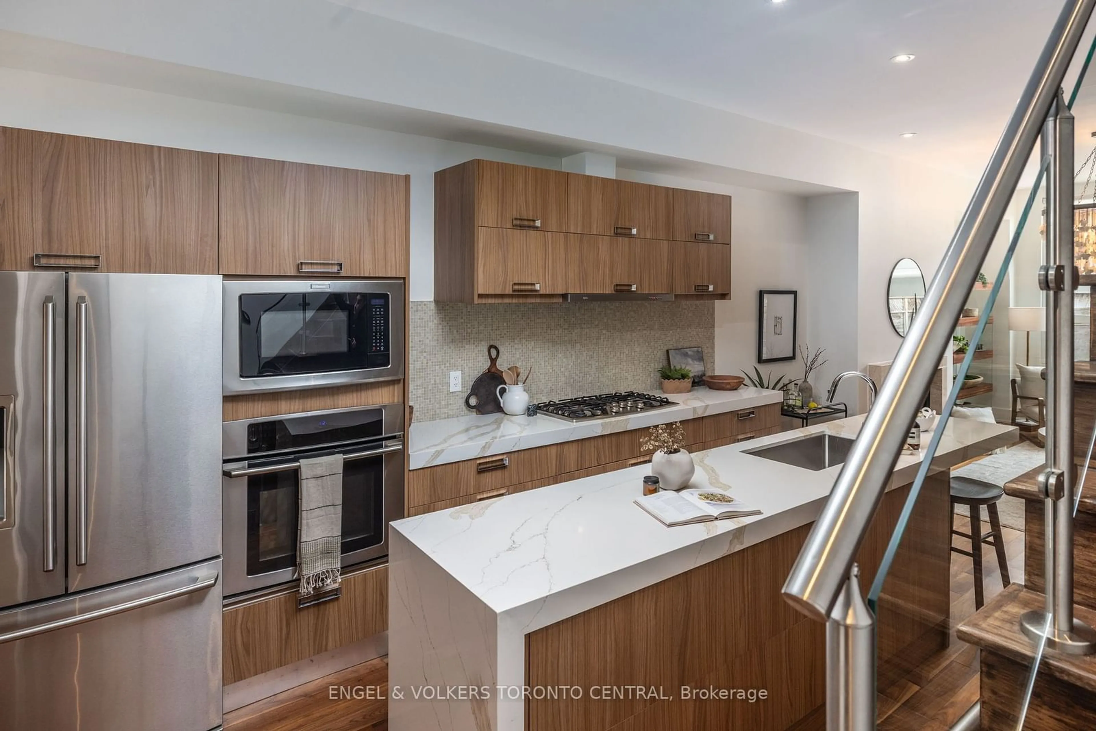 Open concept kitchen, unknown for 54 Boulton Ave, Toronto Ontario M4B 2B5