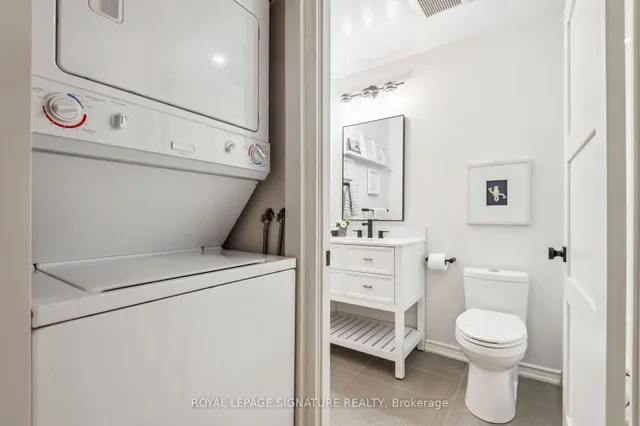 Additional property image - 201 Carlaw Ave Unit 702