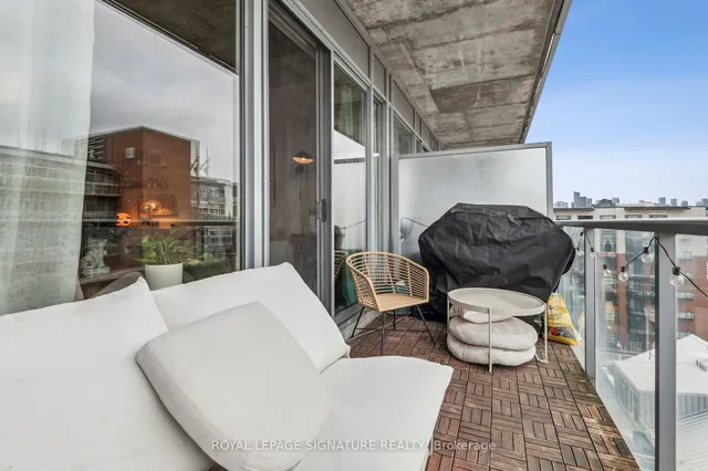 Additional property image - 201 Carlaw Ave Unit 702