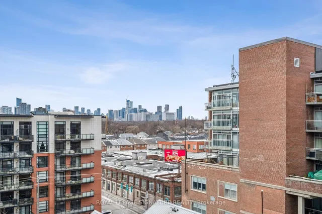 Additional property image - 201 Carlaw Ave Unit 702