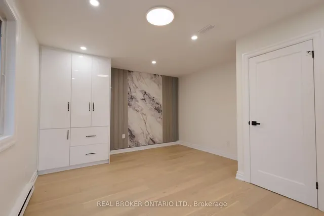 Additional property image - 88 Vanbrugh Ave