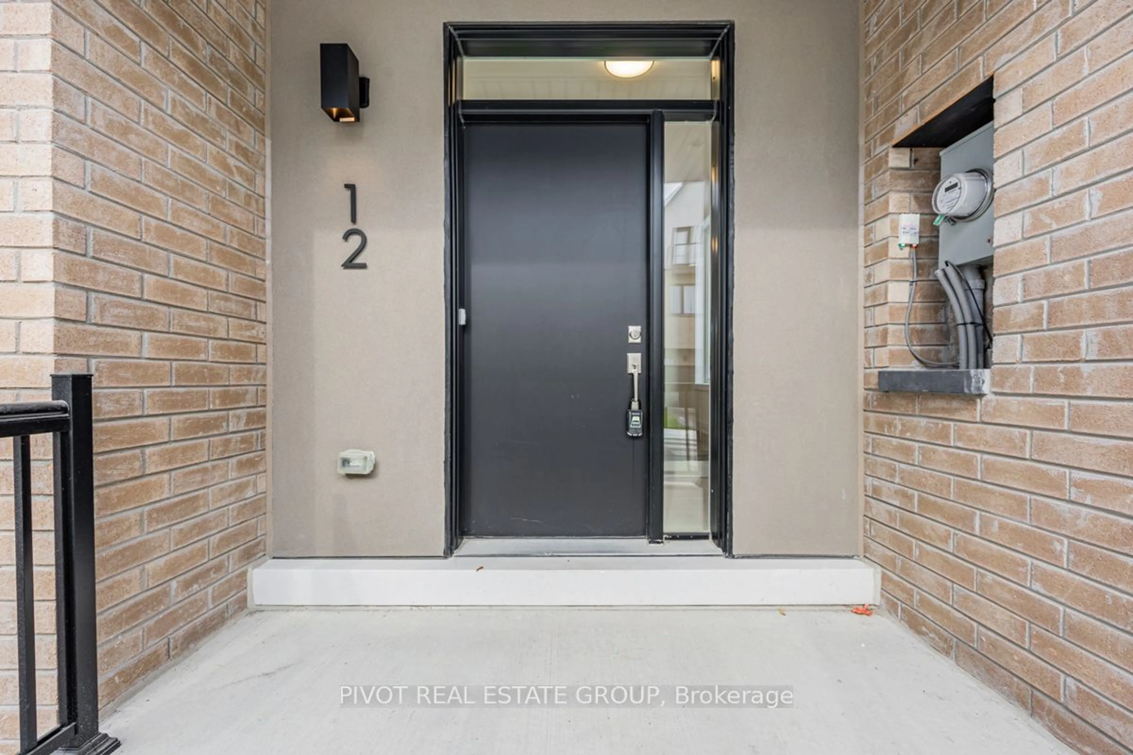 Indoor foyer for 12 Lively Way, Whitby Ontario L1R 0S3