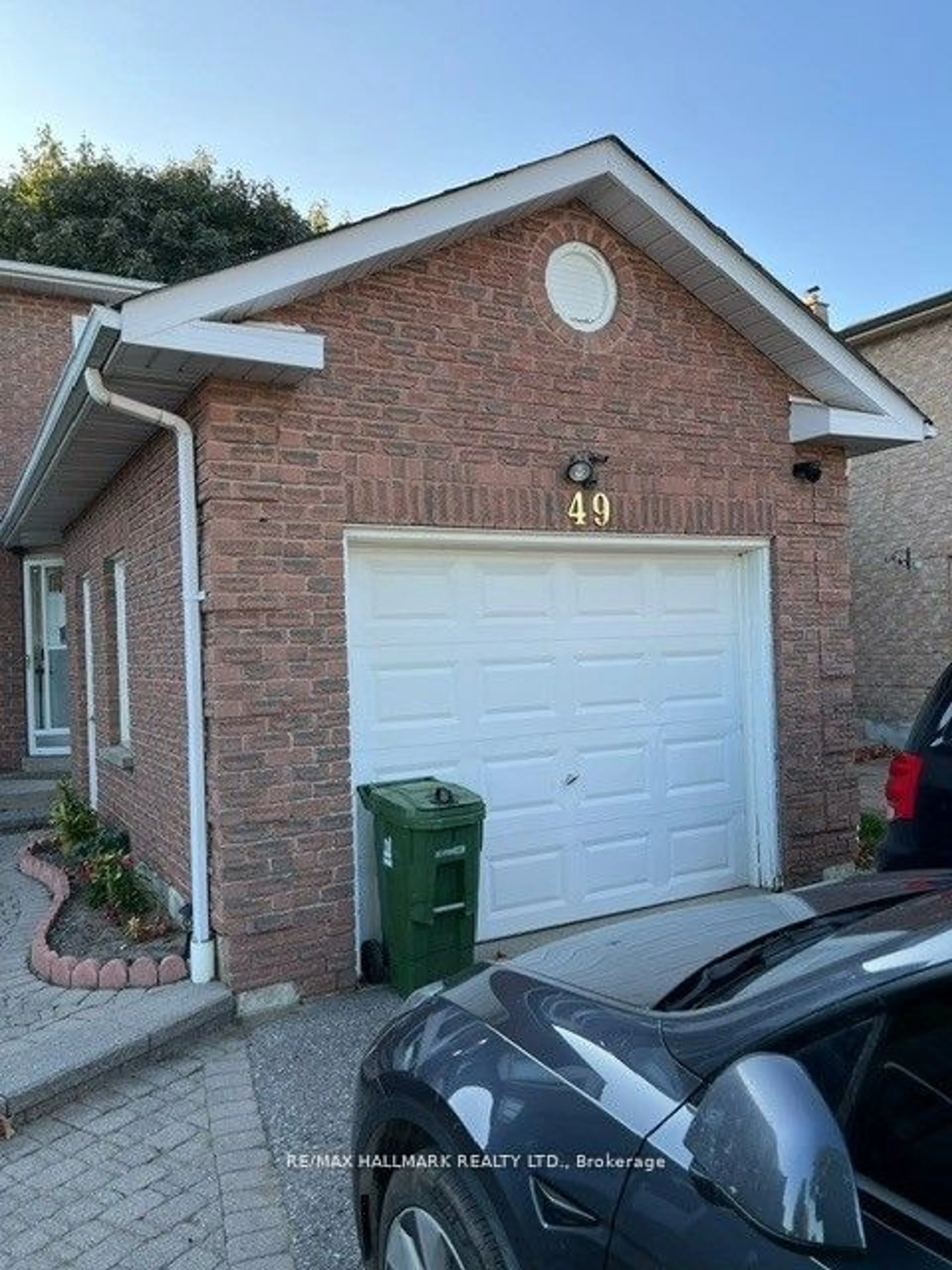 Home with brick exterior material, street for 49 Halfmoon Sq, Toronto Ontario M1C 3V4