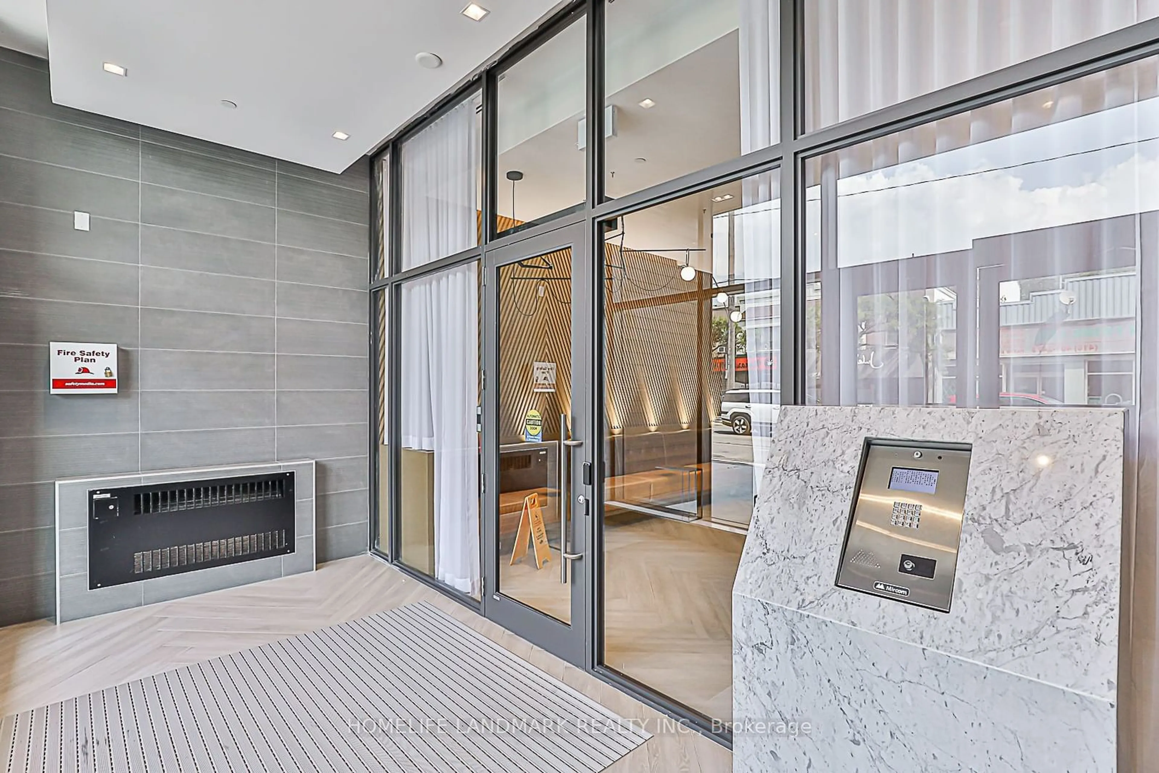 Indoor foyer for 1285 Queen St #501, Toronto Ontario M4L 1C2