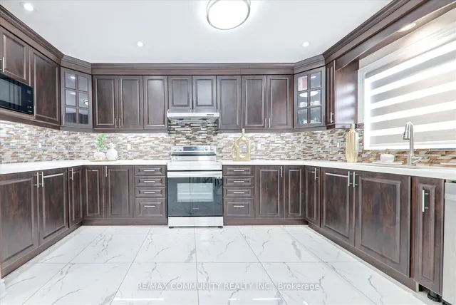 Additional property image - 13A Canoe Cres