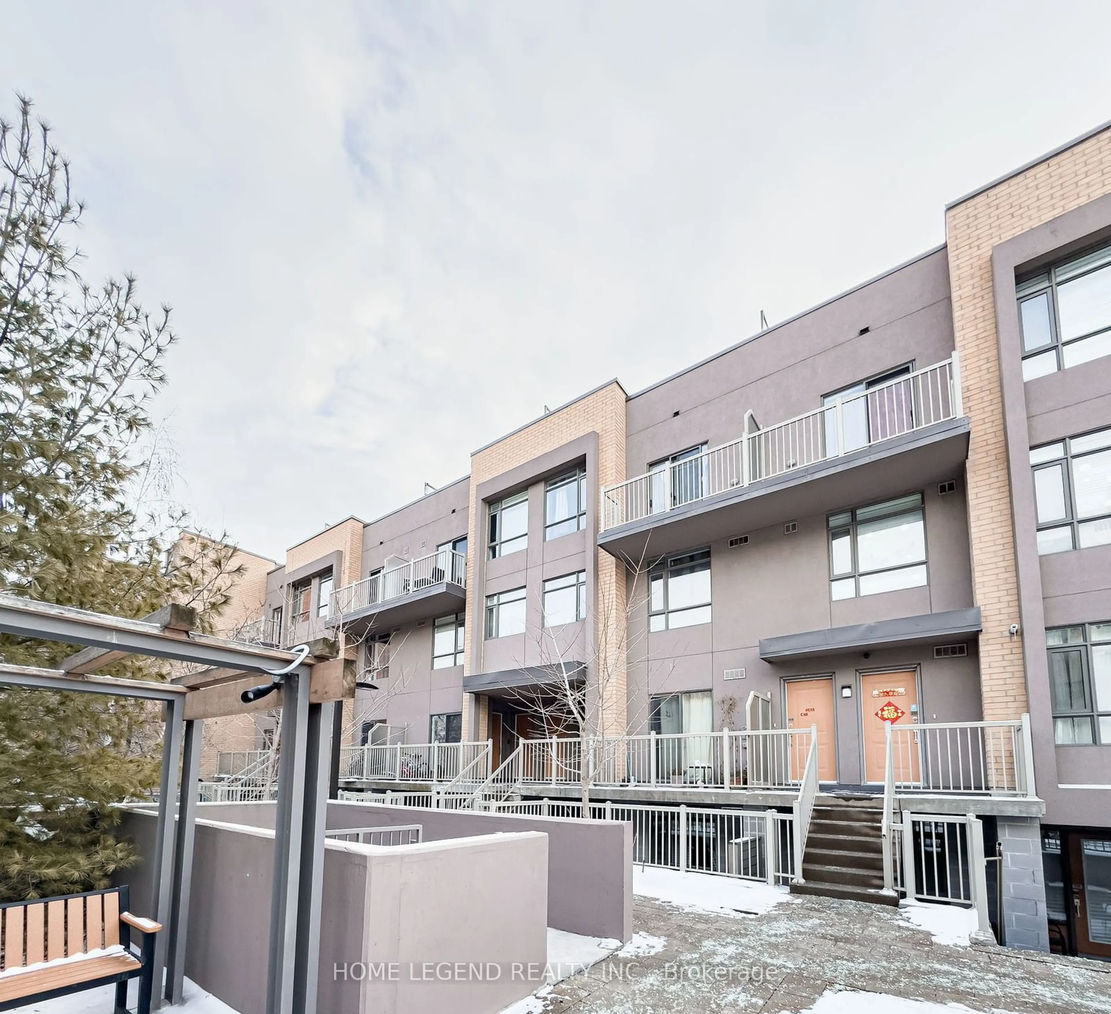 A pic from outside/outdoor area/front of a property/back of a property/a pic from drone, street for 80 Orchid Place Dr #306, Toronto Ontario M1B 0C4