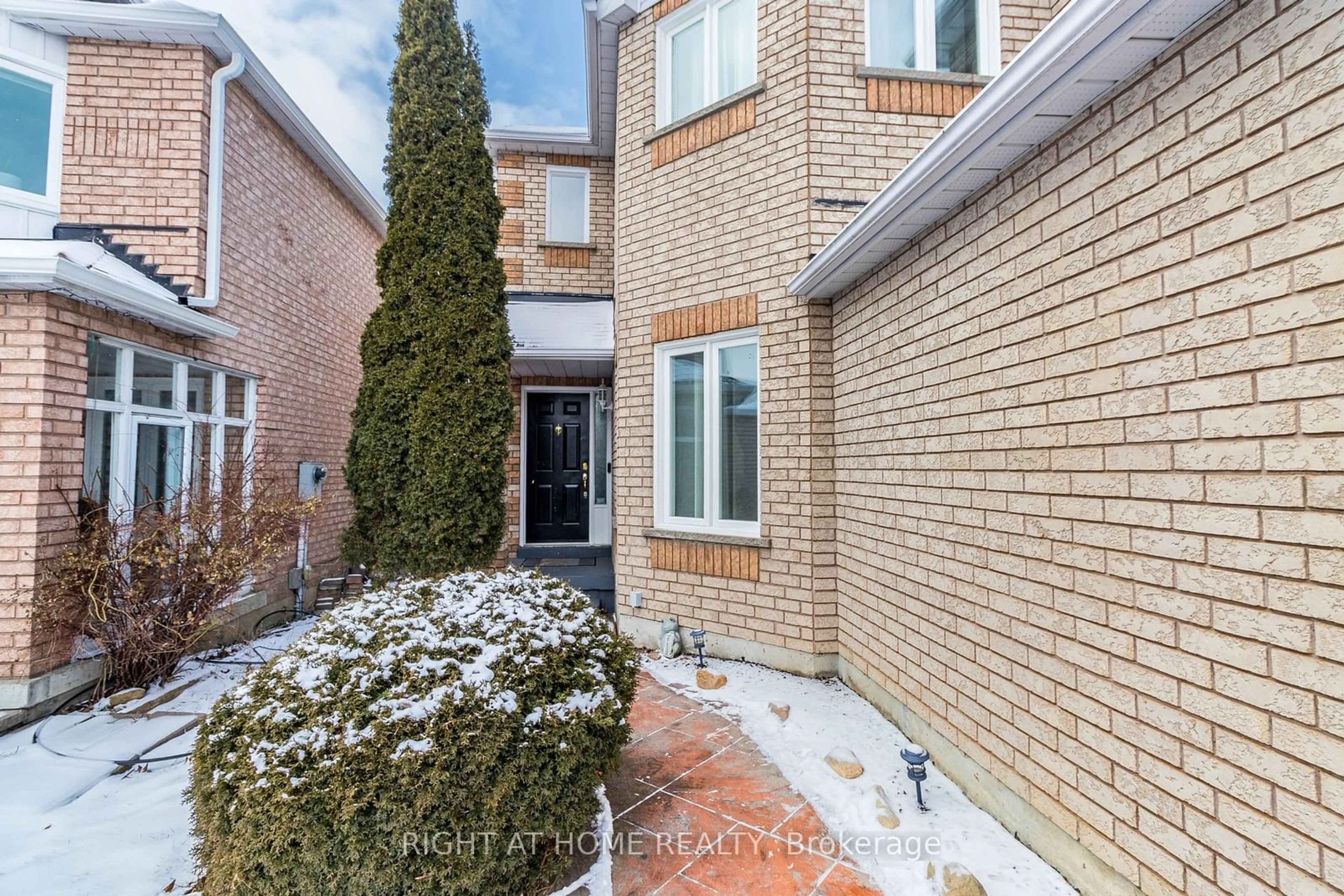 Home with brick exterior material, street for 1446 Sandhurst Cres, Pickering Ontario L1V 6Y8