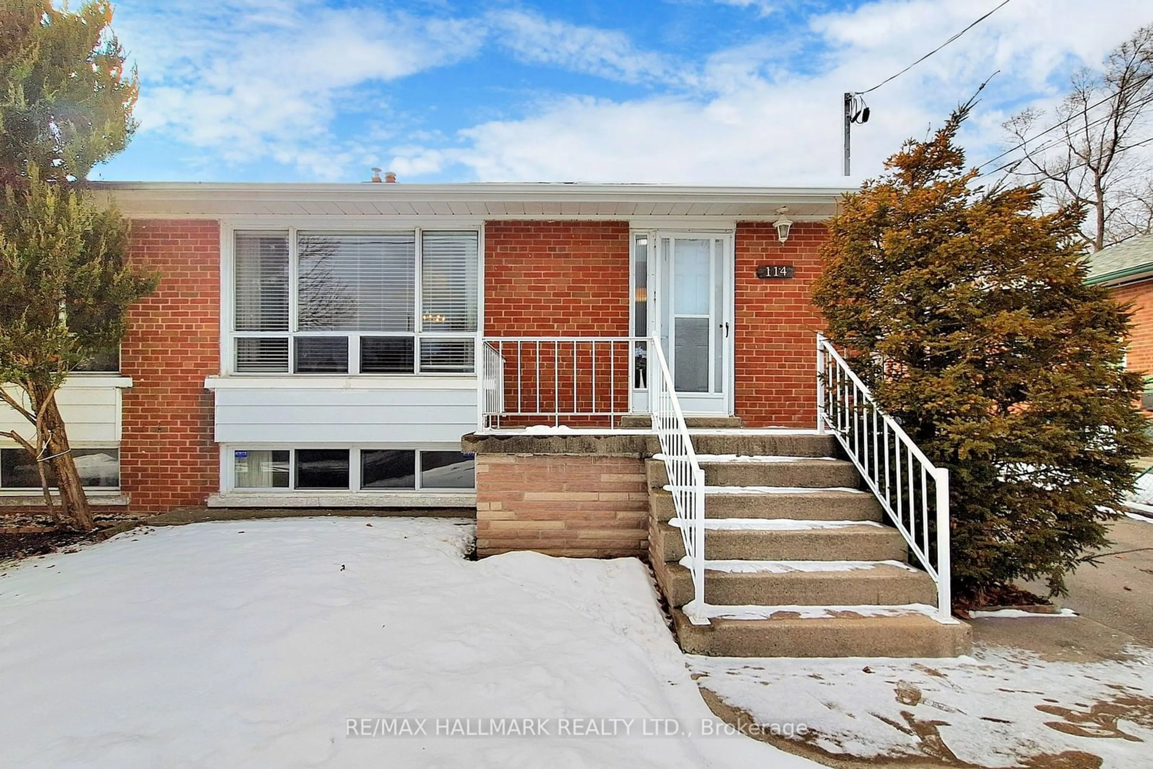 Home with brick exterior material, street for 114 Benjamin Blvd, Toronto Ontario M1K 3P1