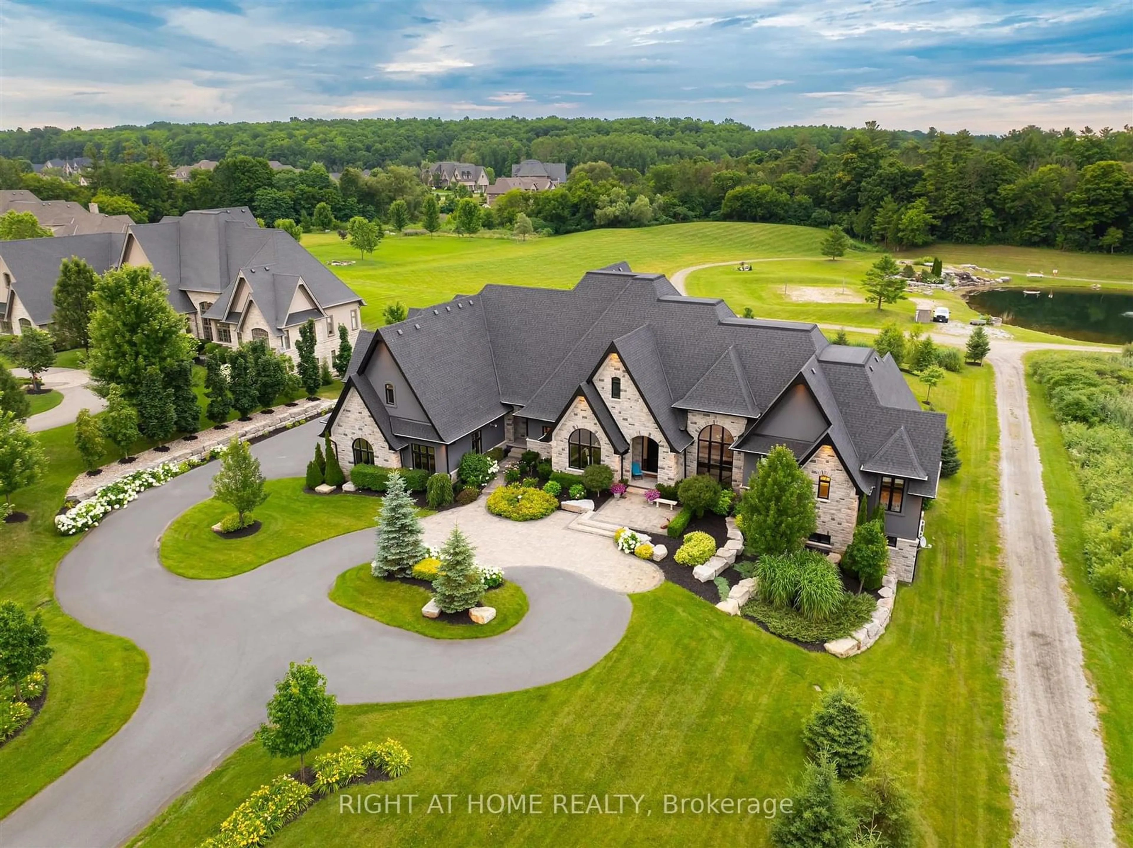 A pic from outside/outdoor area/front of a property/back of a property/a pic from drone, unknown for 3395 Sideline 4, Pickering Ontario L1X 0A3