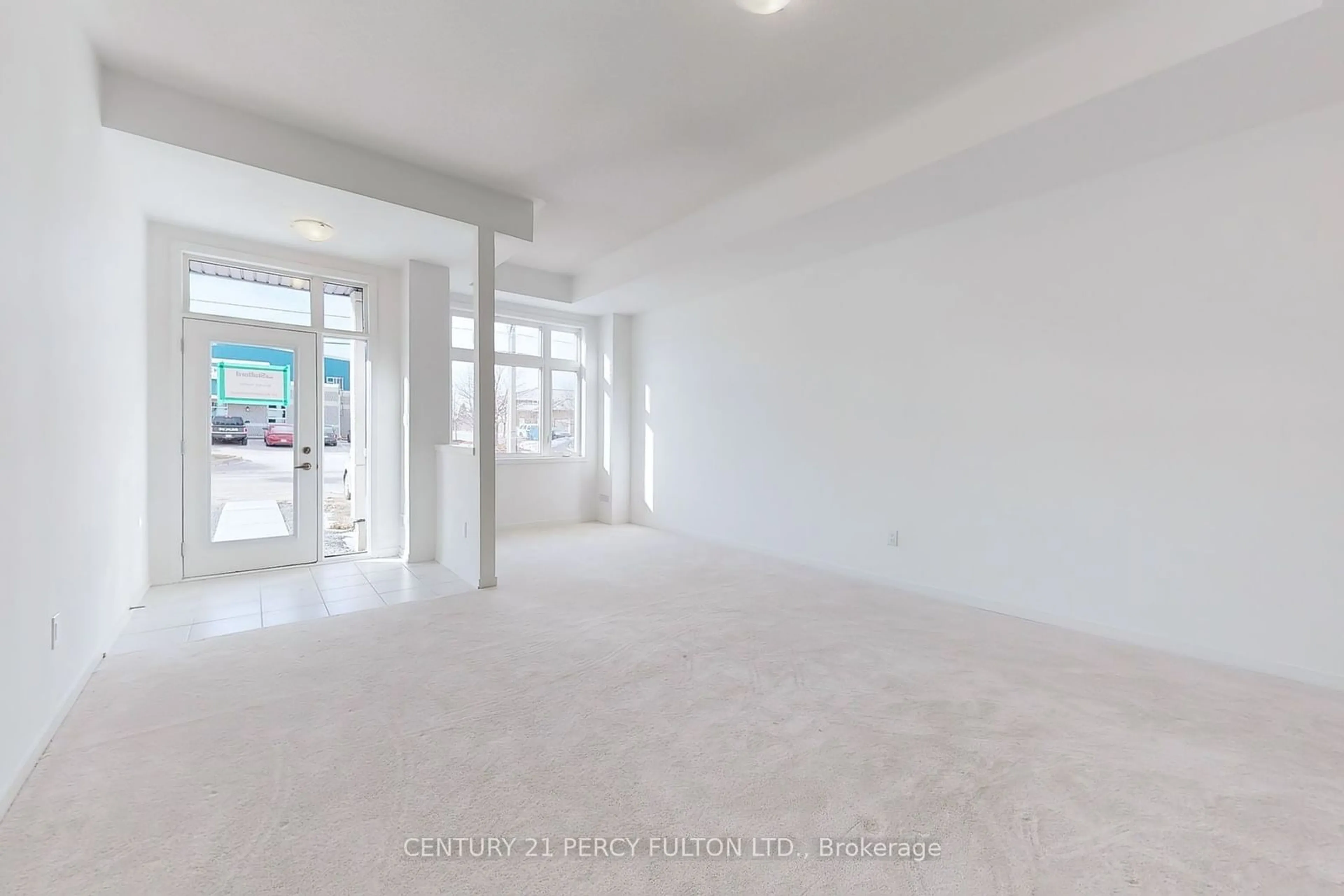 Indoor foyer for 207 Monarch Ave, Ajax Ontario L1S 7M3