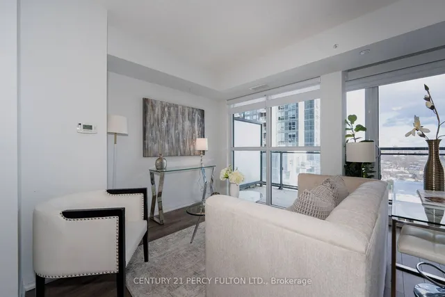 Additional property image - 30 Meadowglen Pl Unit 704