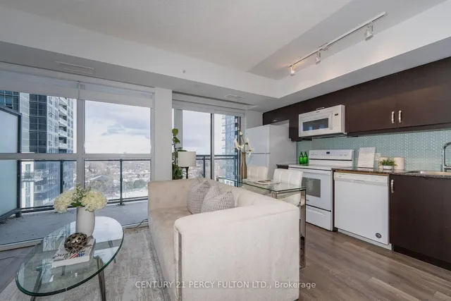 Additional property image - 30 Meadowglen Pl Unit 704