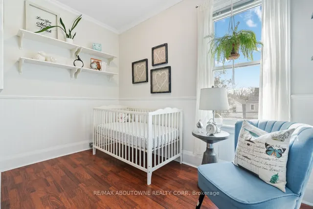 Additional property image - 250 Lee Ave