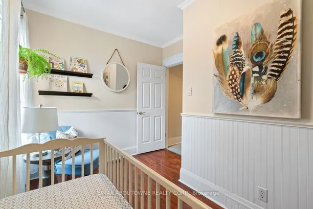 Additional property image - 250 Lee Ave