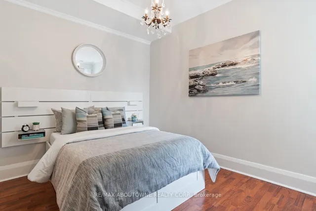 Additional property image - 250 Lee Ave