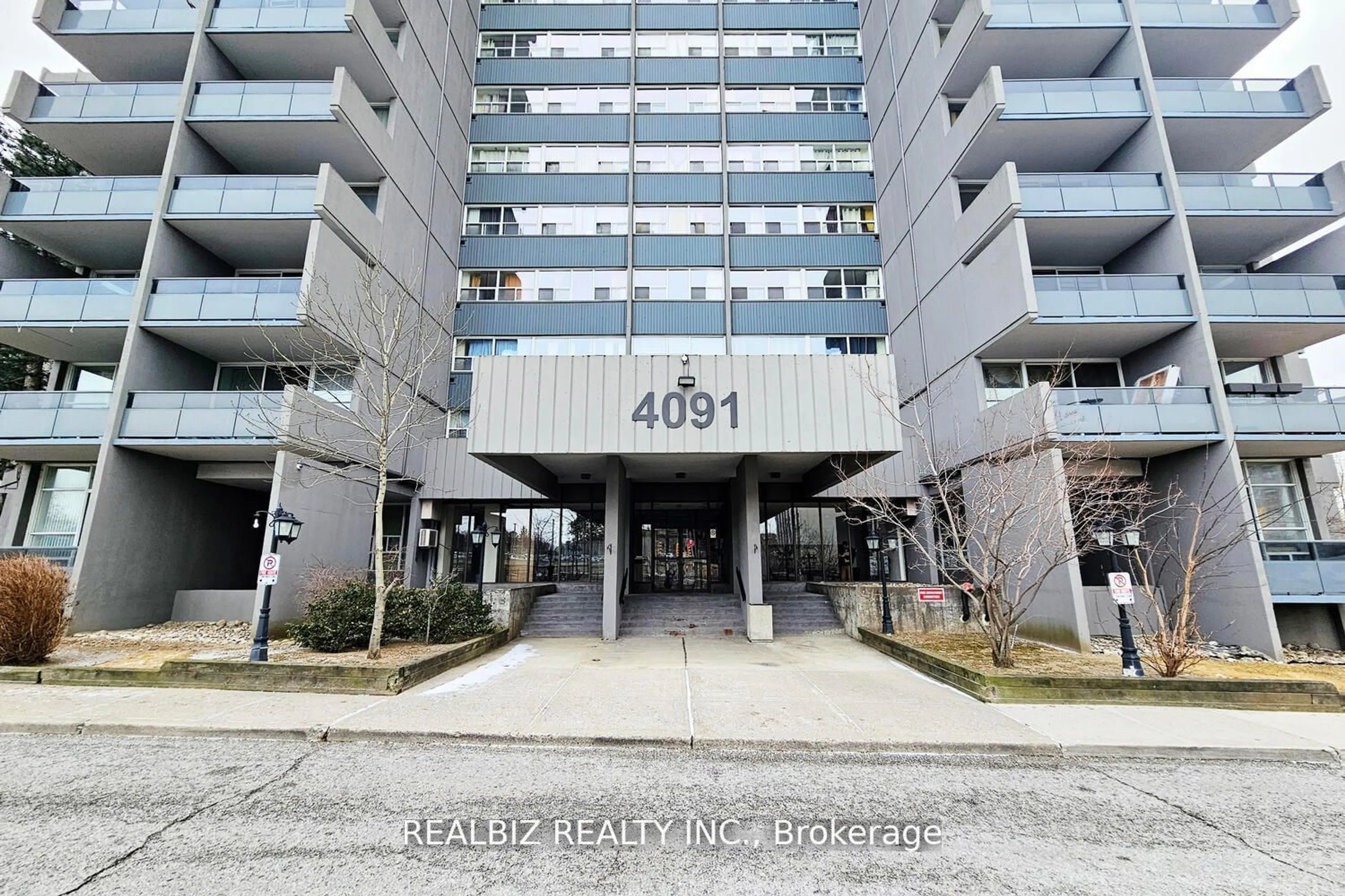 Indoor foyer for 4091 Sheppard Ave #1903, Toronto Ontario M1S 3H2