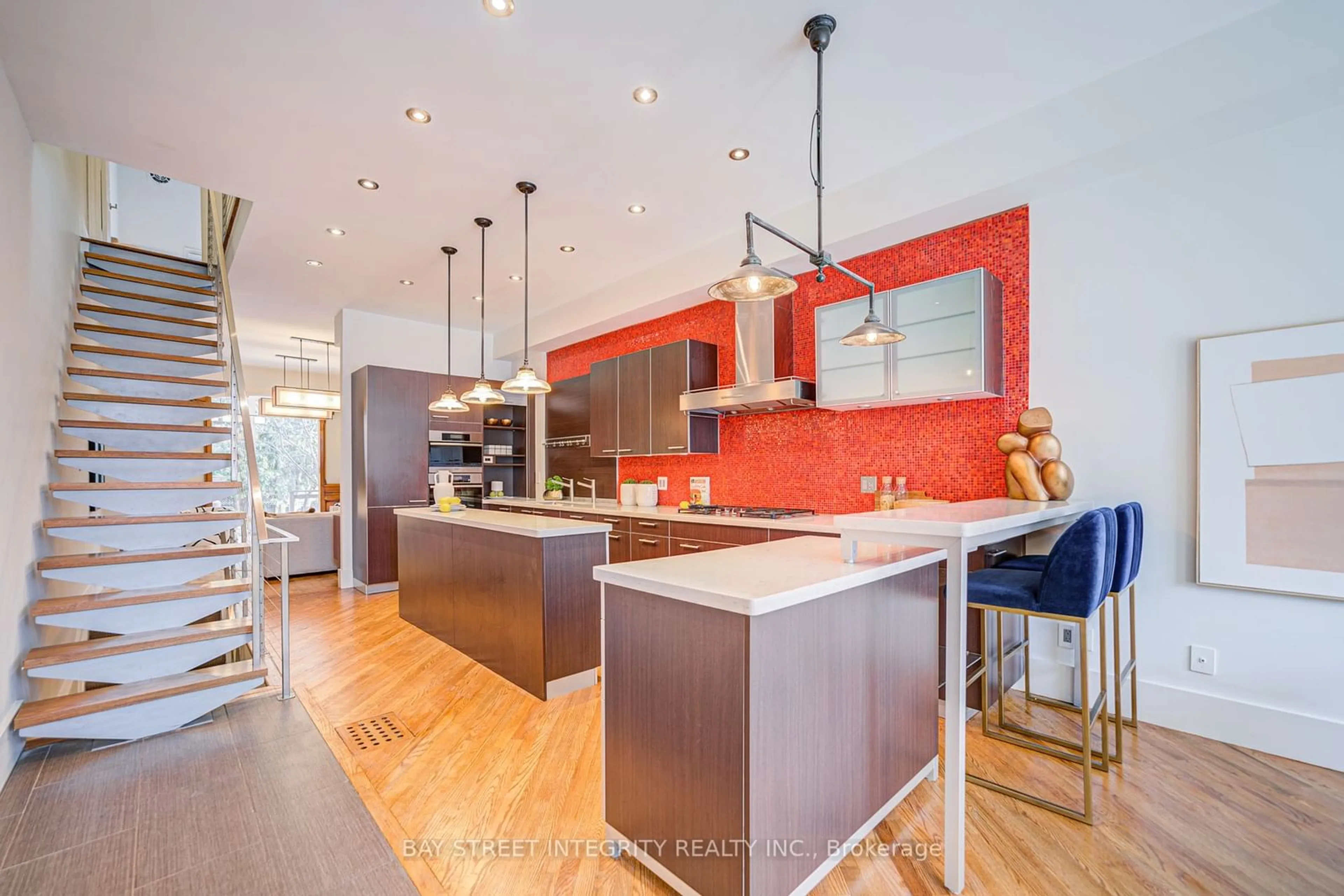 Contemporary kitchen, unknown for 17 Frankdale Ave, Toronto Ontario M4J 3Z8