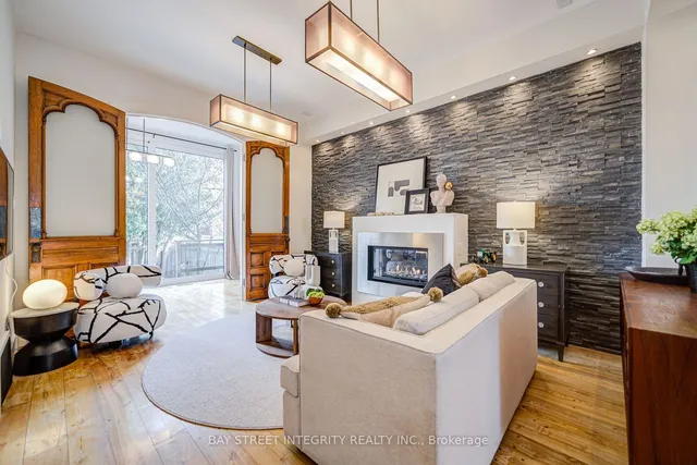 Additional property image - 17 Frankdale Ave