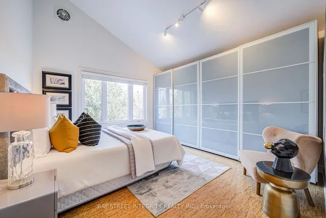 Additional property image - 17 Frankdale Ave